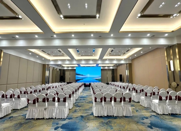 年會場地怎么選？奢華、豪華、舒適一網(wǎng)打盡